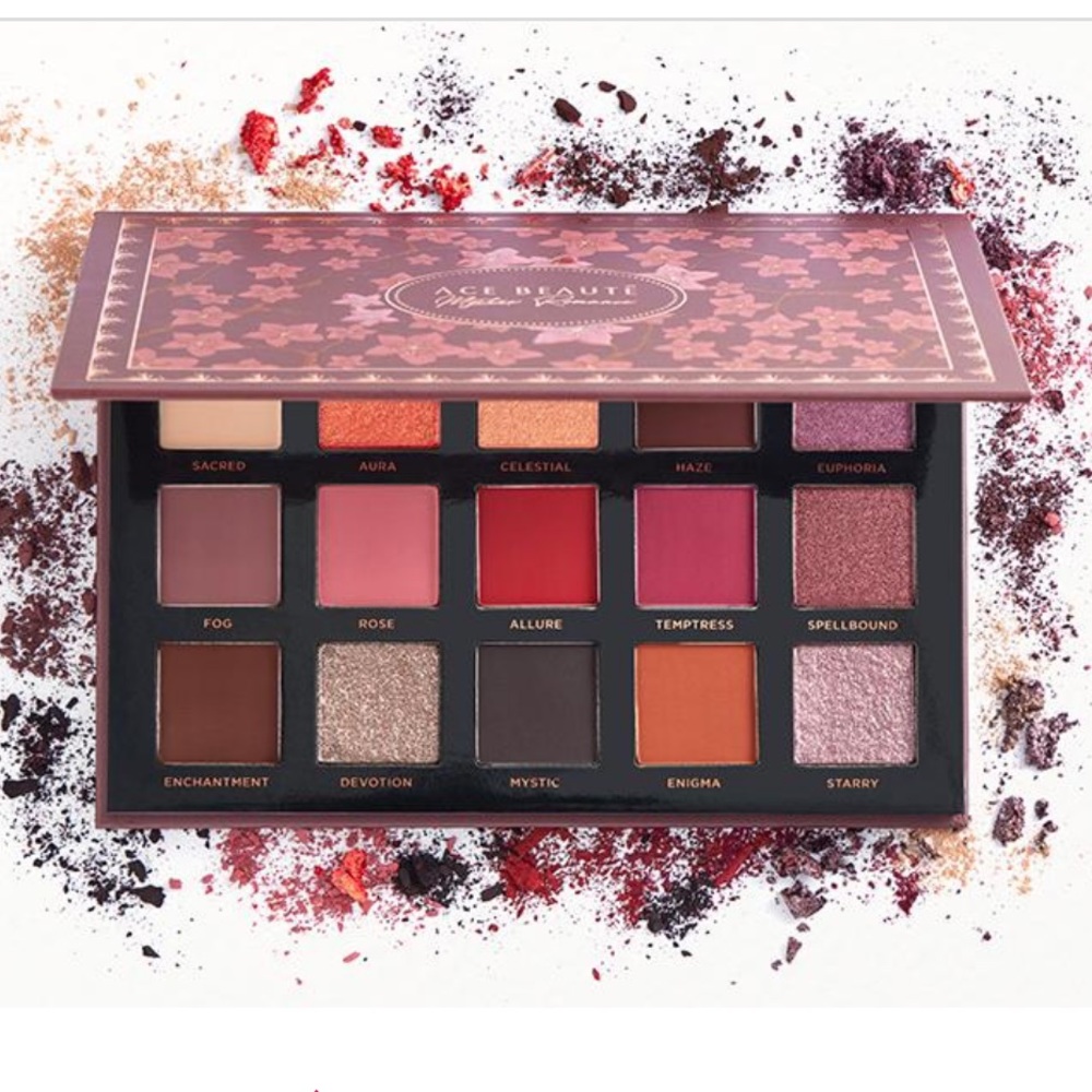 Ace Beauté Mystic Romance eyeshadow palette. Brand new in box never used. Makeup